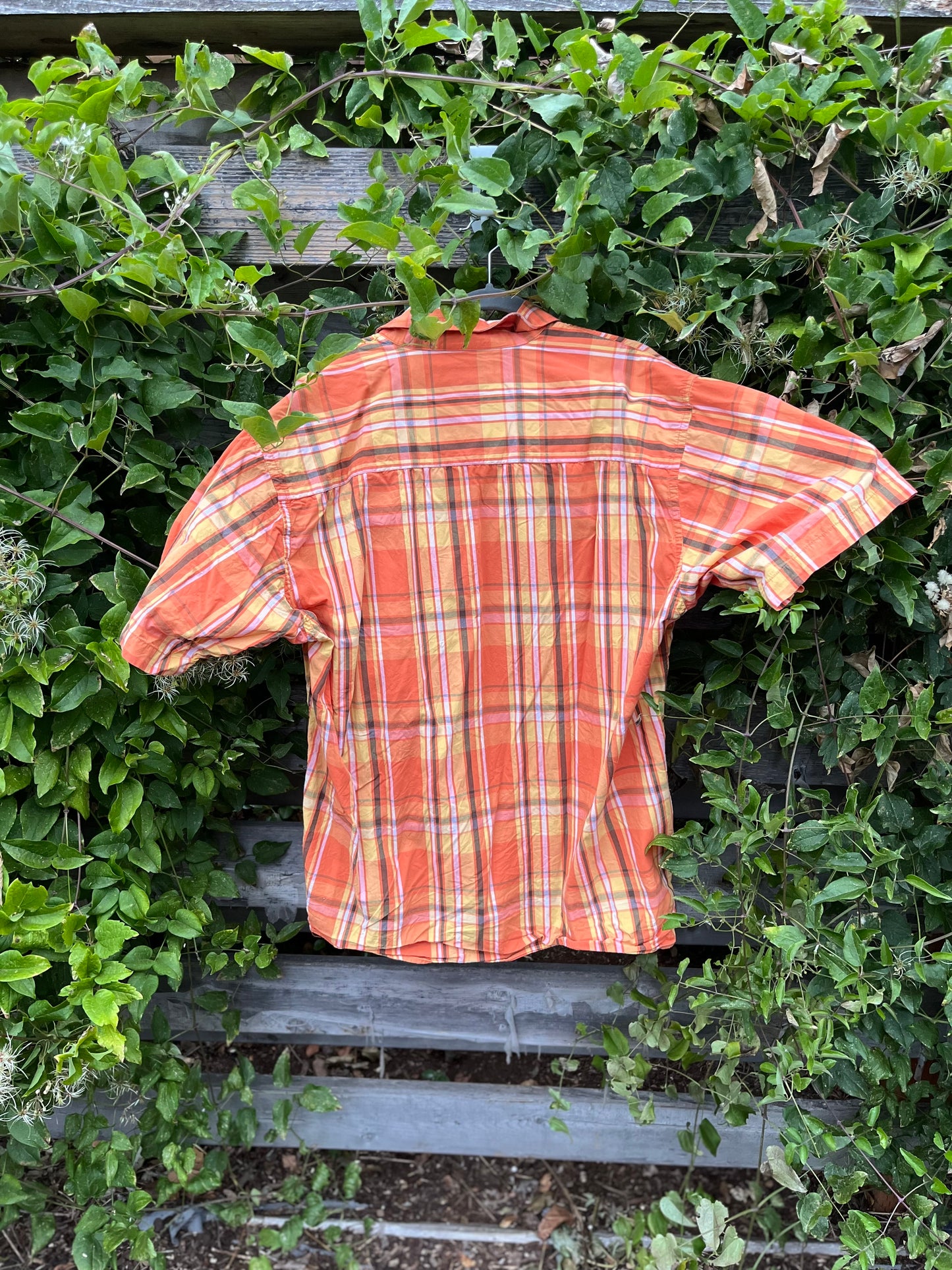 Karl Kanu Y2K Unisex Orange Plaid Men’s Button Up